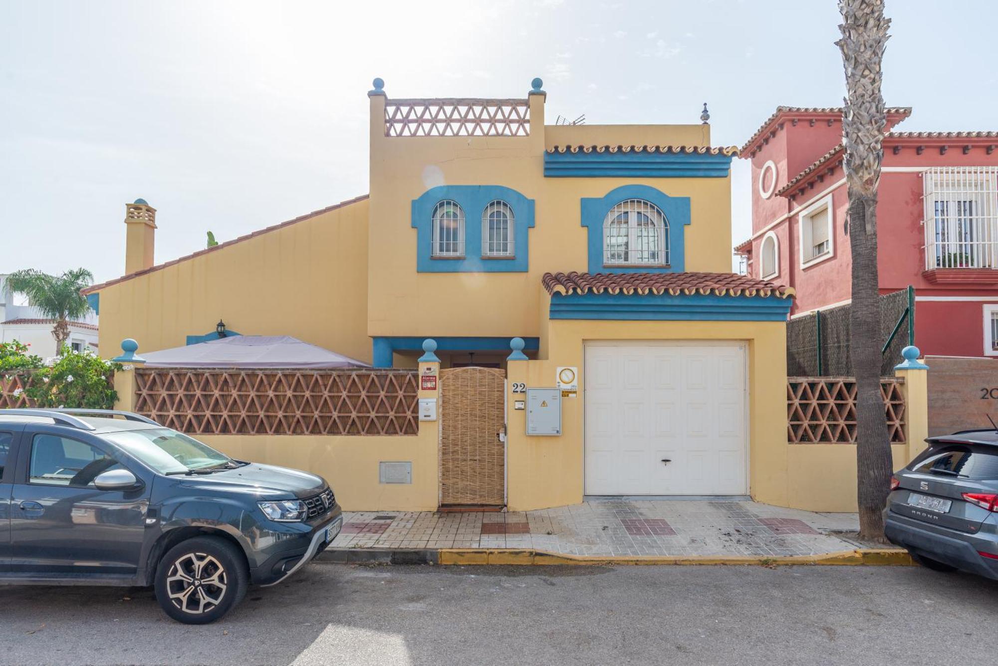 Villa Valentina - Renovated On Los Alamos Beach Torremolinos Exterior photo